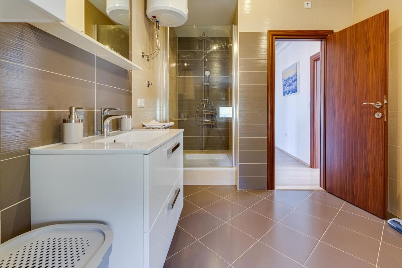 Apartman View Preko Exteriér fotografie